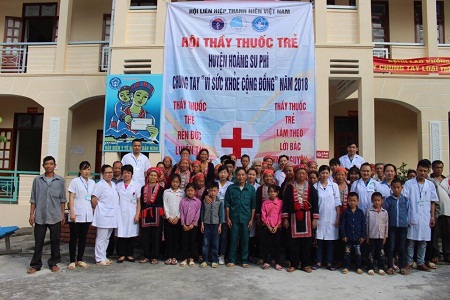 Tuệ Linh chung tay “tình nguyện vì sức khỏe cộng đồng” 1 Tuệ Linh chung tay “tình nguyện vì sức khỏe cộng đồng” 1