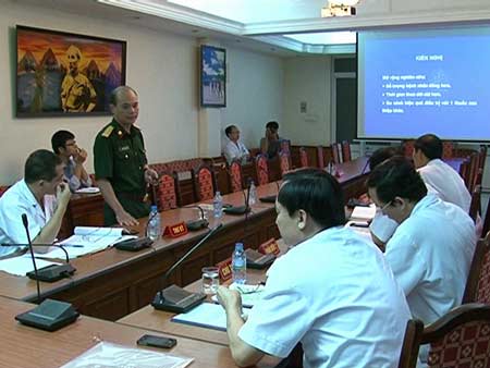 Ngày 6/9/2012 tại Viện quân y Trung ương 108, Hội đồng Khoa học bệnh viện do PGS.TS. Mai Hồng Bàng, PGĐ bệnh viện 1