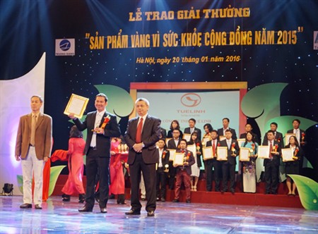 Giải độc gan Tuệ Linh đạt danh hiệu Huy chương vàng vì sức khỏe cộng đồng 2015 1