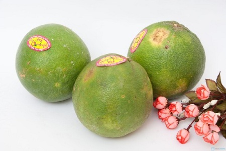 3. Nước ép bưởi và muối 1