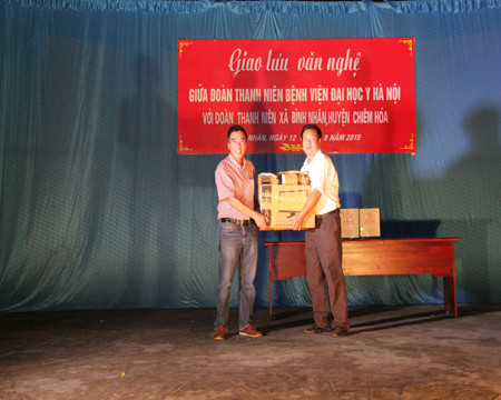 “Chung tay vì sức khỏe cộng đồng” – Về với Chiêm Hóa – Tuyên Quang 13 “Chung tay vì sức khỏe cộng đồng” – Về với Chiêm Hóa – Tuyên Quang 13