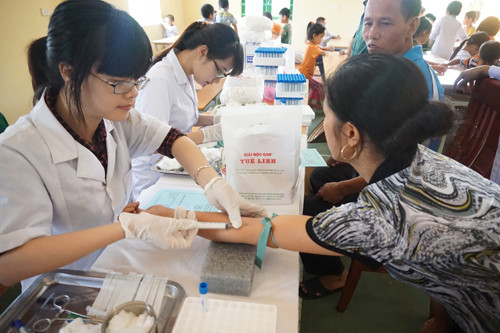 1. Giải độc gan Tuệ Linh “Vì sức khỏe cộng đồng, chung tay đẩy lùi viêm gan virus” 4 1. Giải độc gan Tuệ Linh “Vì sức khỏe cộng đồng, chung tay đẩy lùi viêm gan virus” 4