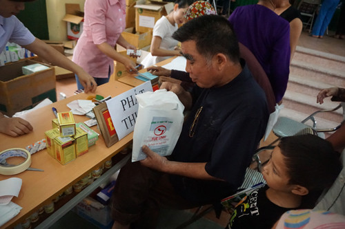 10 năm Giải độc gan Tuệ Linh đồng hành cùng các bệnh nhân gan mật 2 10 năm Giải độc gan Tuệ Linh đồng hành cùng các bệnh nhân gan mật 2