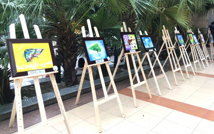 Hàng triệu bước chân, hàng nghìn nét vẽ góp sức thành lập quỹ cho người viêm gan virus, xơ gan 2