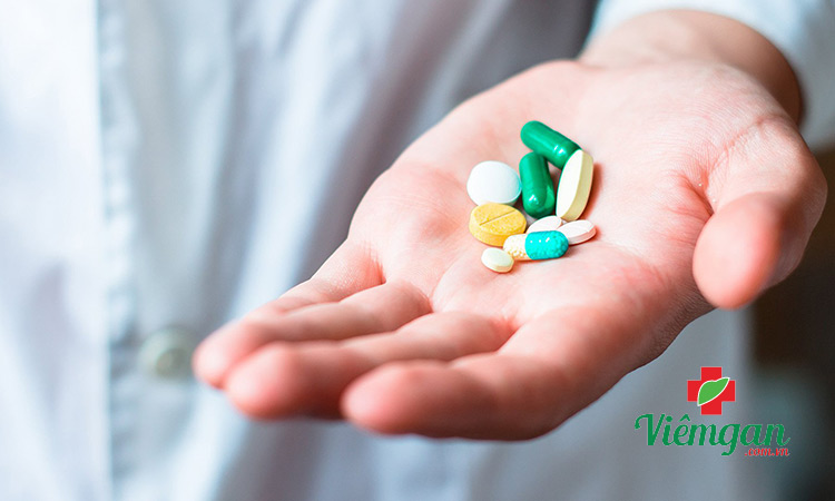 1- Chữa men gan cao bằng thuốc 1