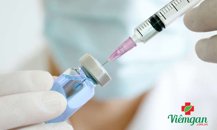 Tiêm phòng vắc-xin viêm gan B 1