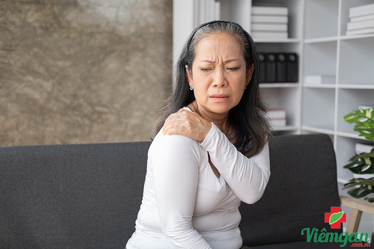 Chữa đau lưng, tê thấp, nhức mỏi 1
